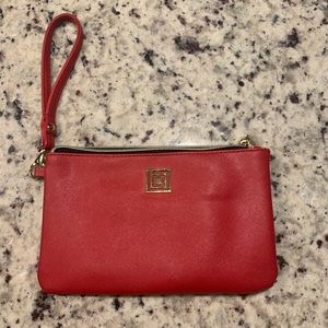 liz claiborne charging wristlet